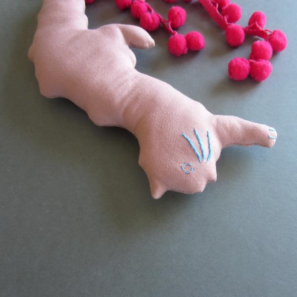 ねこのおもちゃ [neu] 04 ピンク "Stickitten" | 3枚目